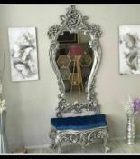 Miroir Reine avec chaise 